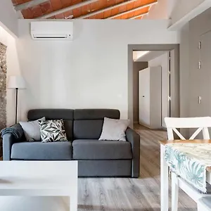 Revitalized In Historical Building Apartamento Gerona